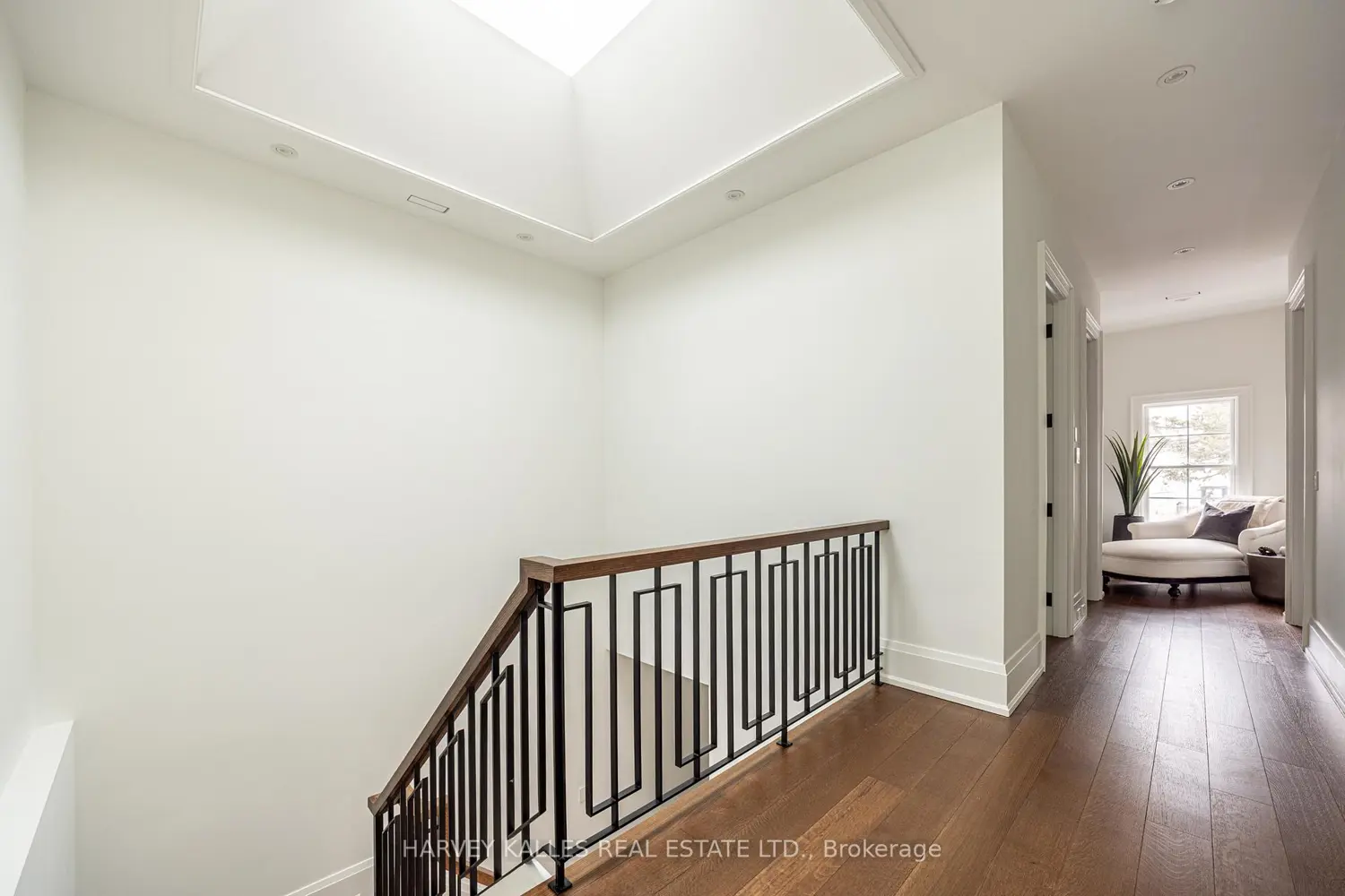 Additional image 7 of 264 Cortleigh Boulevard