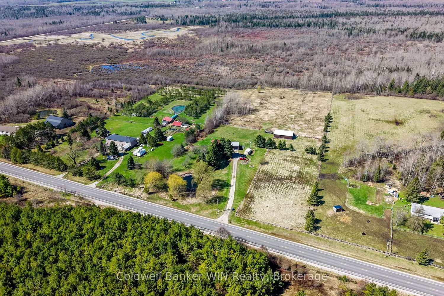 Additional image 10 of 111690 Grey Road 14