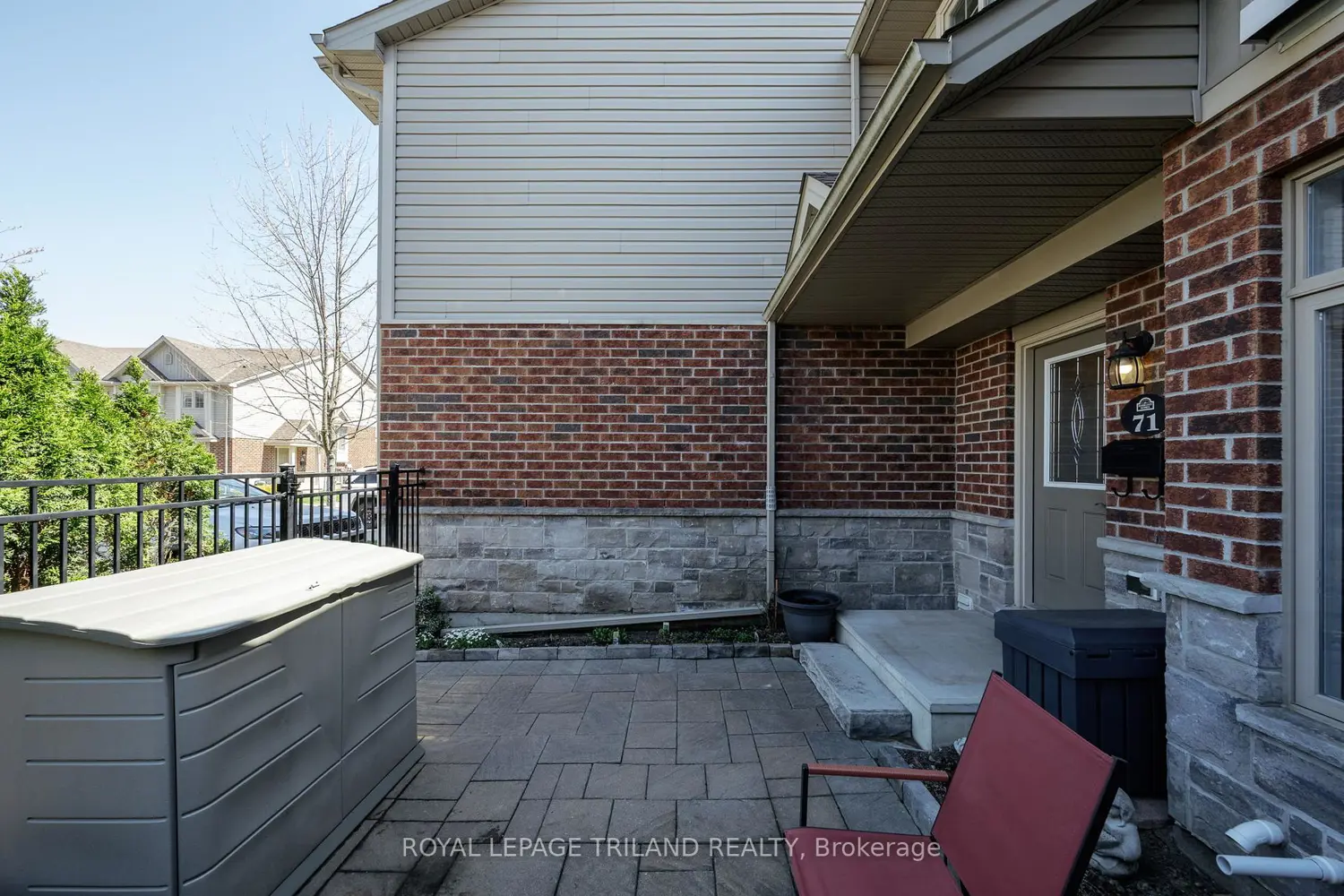 Additional image 2 of 1061 Eagletrace Drive 71