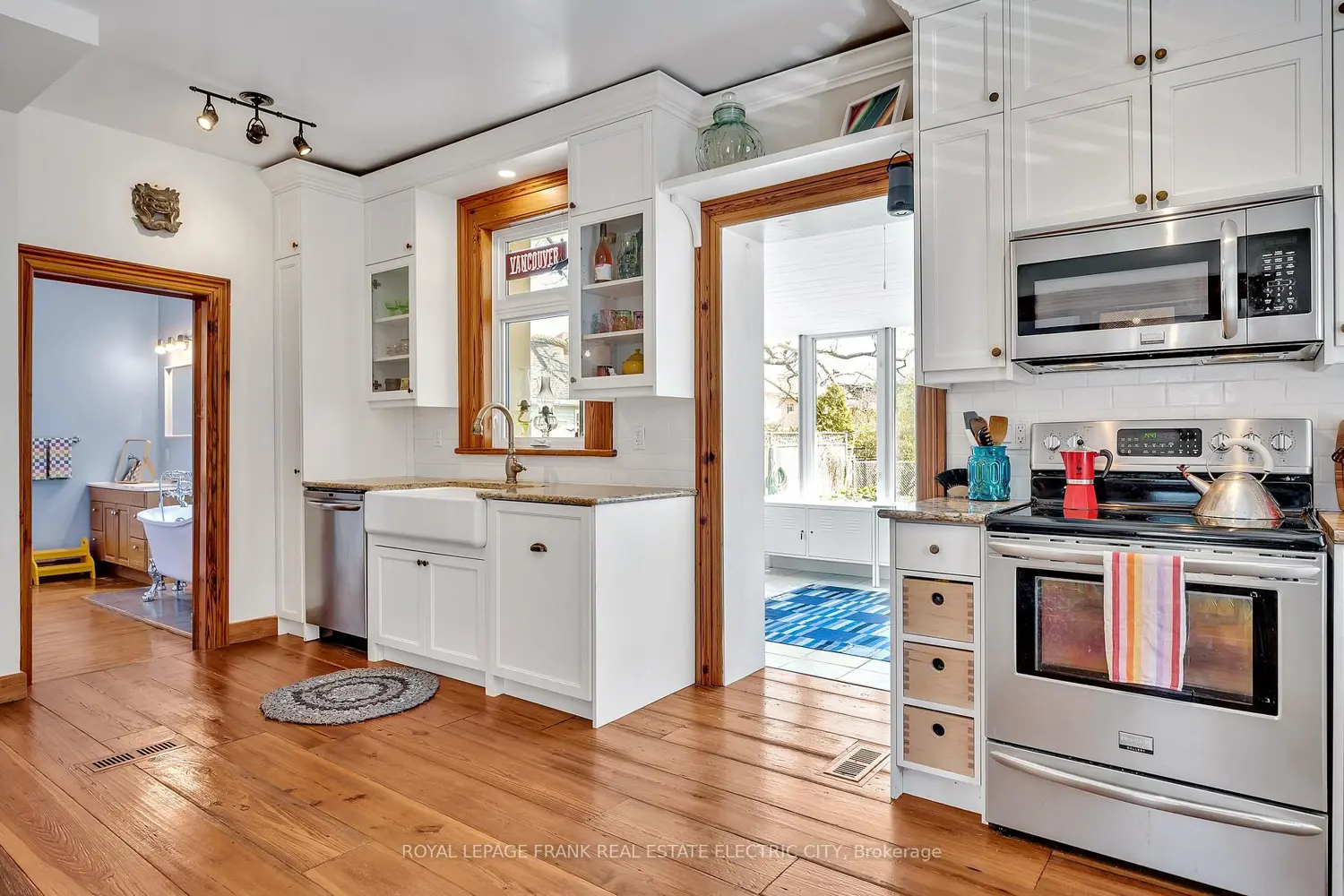 Additional image 4 of 551 Weller Street