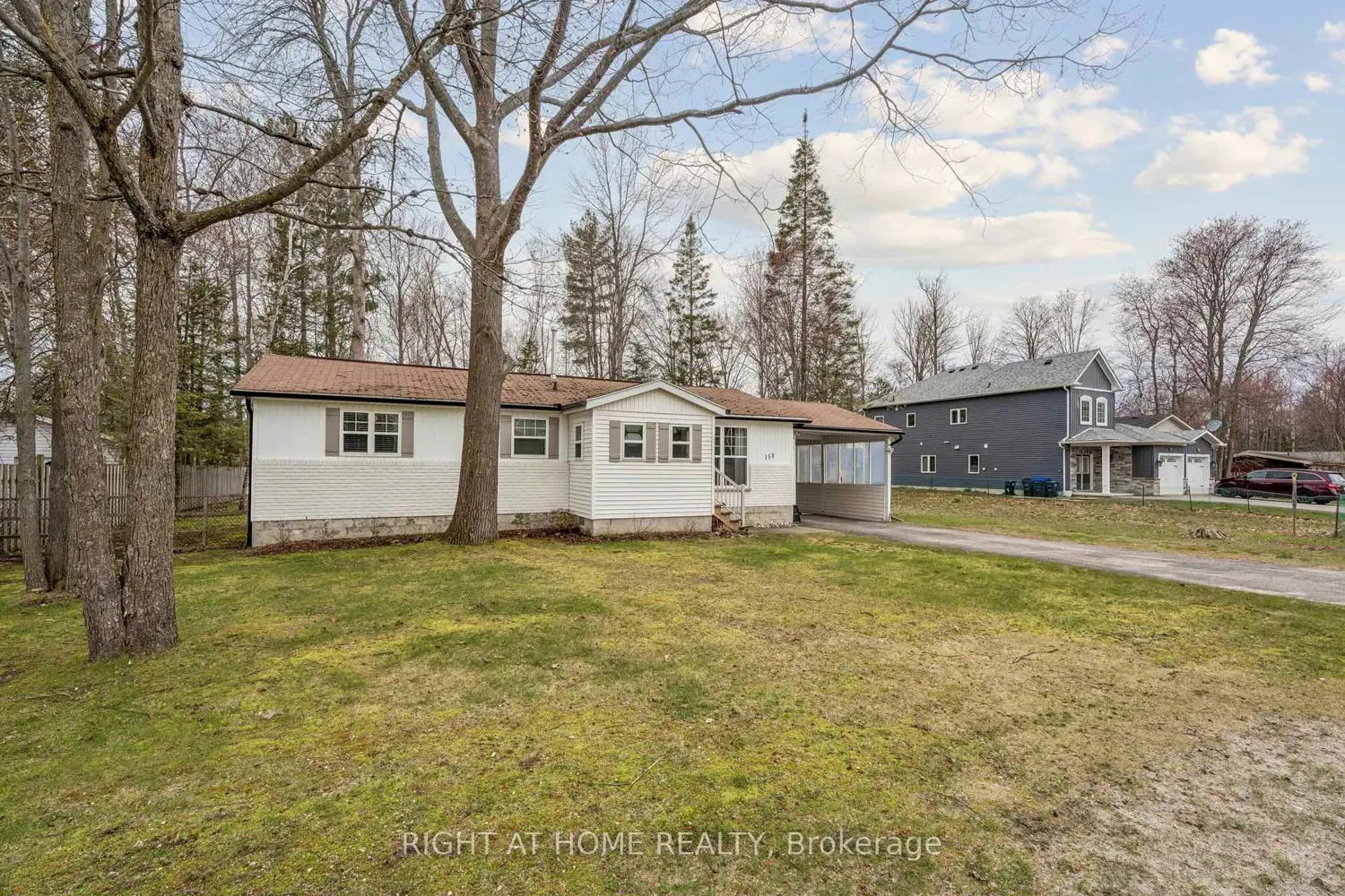 158 Zoo Park Road