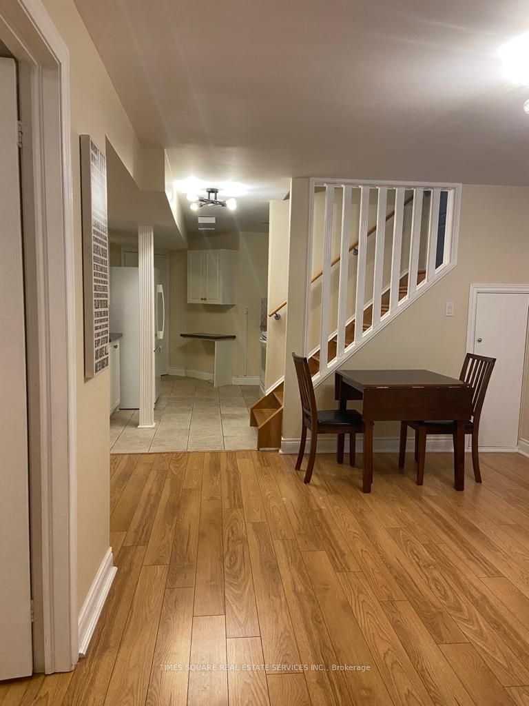 Additional image 3 of 3197 Oakview Road, Mississauga, ON, L5N 7N9