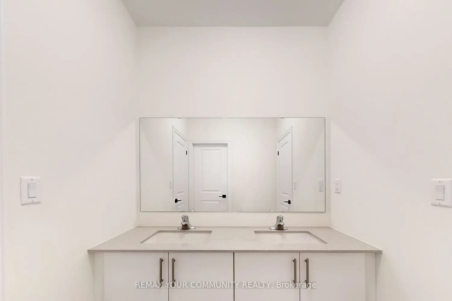 Additional image 17 of 105 Halldorson Avenue