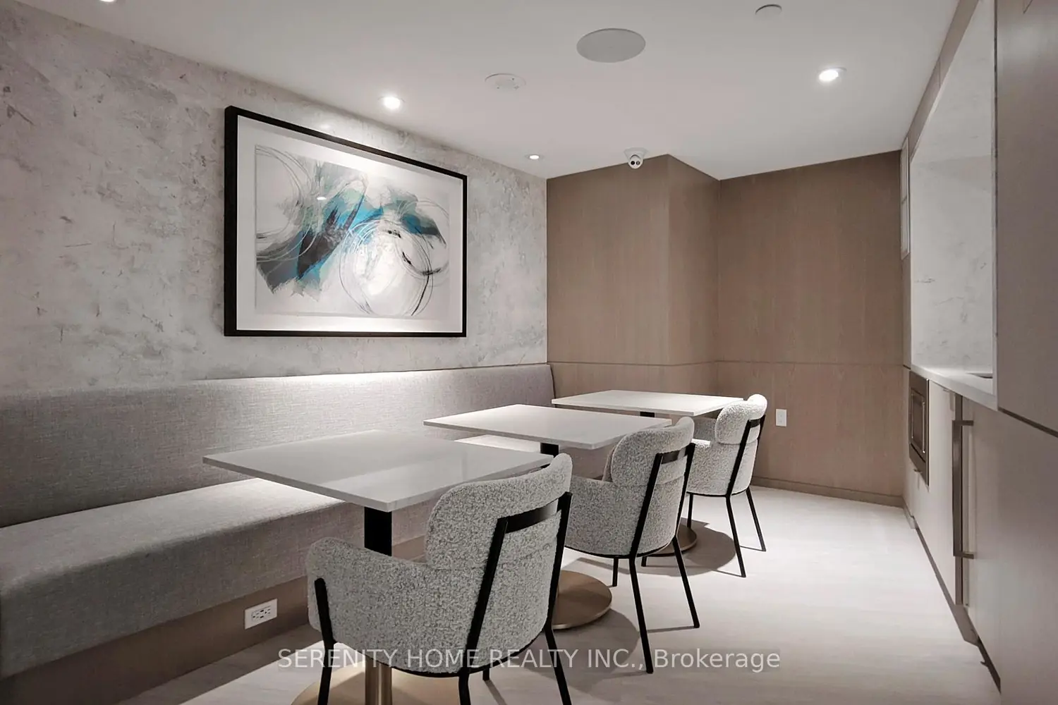 Additional image 14 of 575 Bloor Street 908