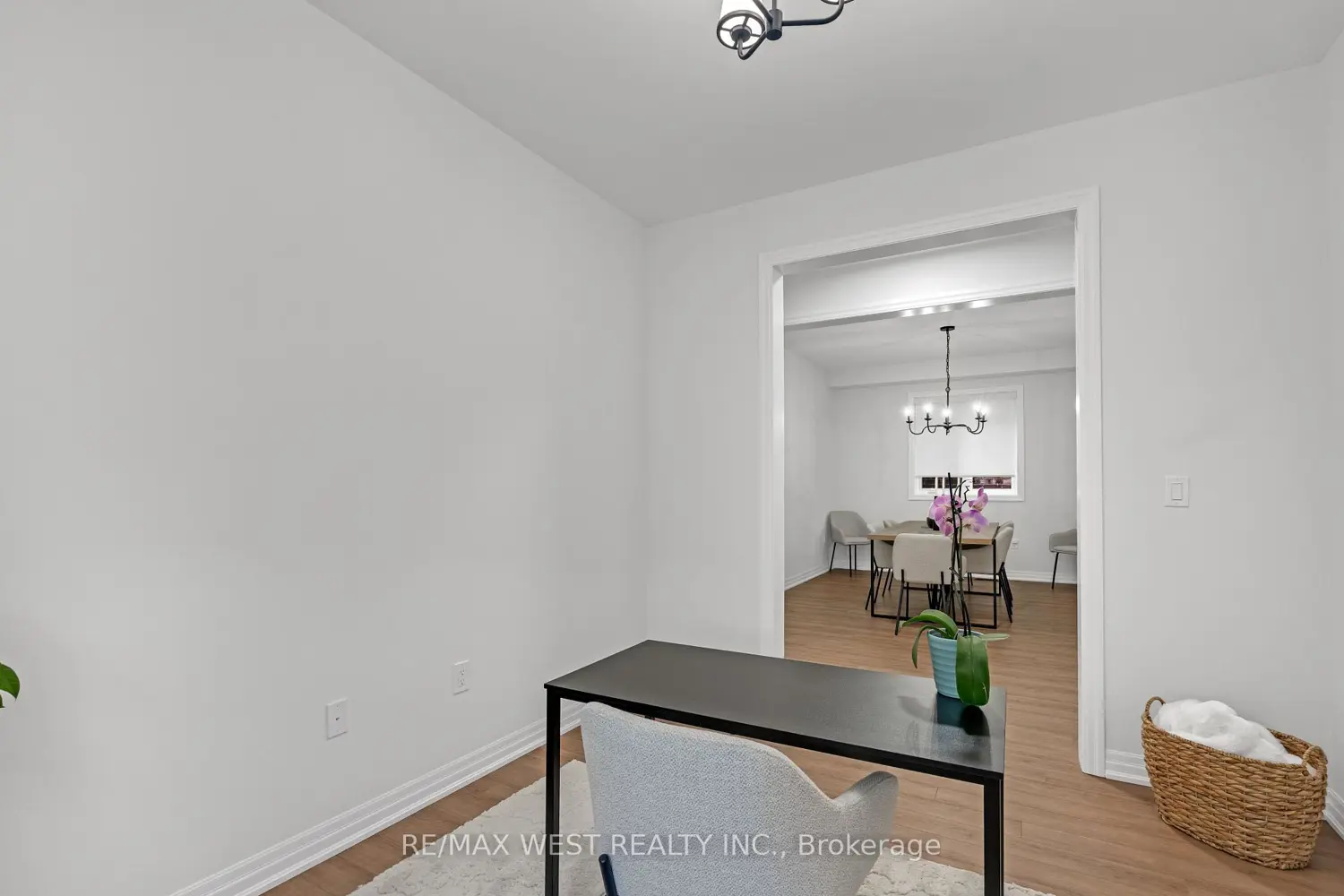 Additional image 4 of 24 Hanton Crescent