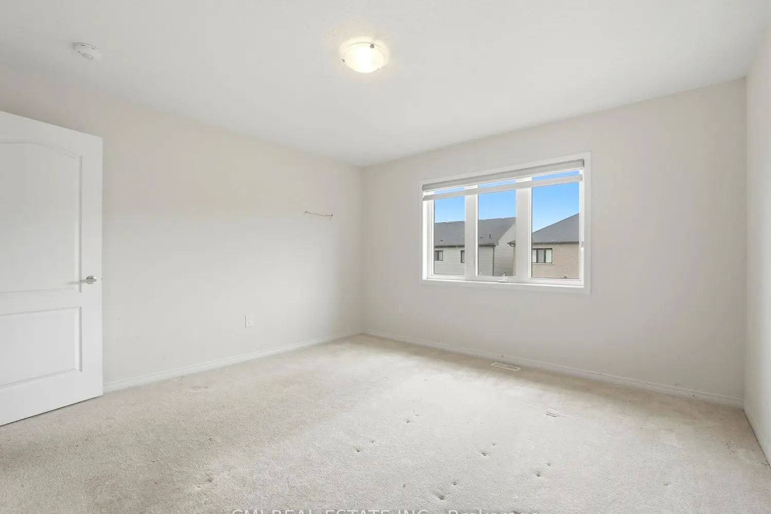 Additional image 9 of 59 July Avenue