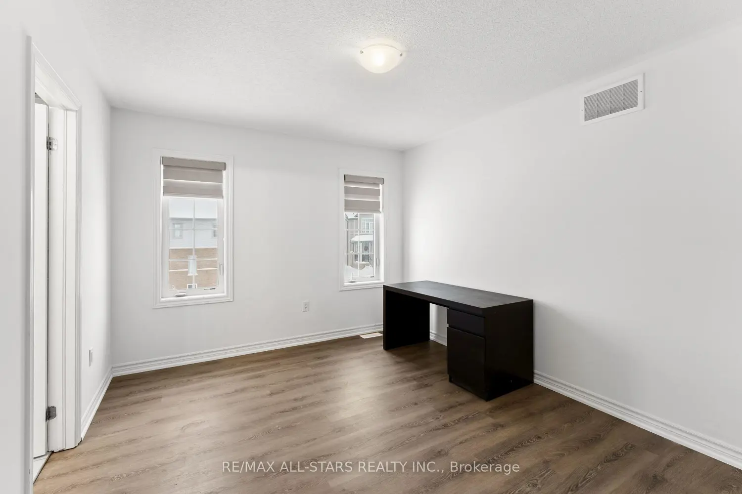 Additional image 9 of 19 Hennessey Crescent
