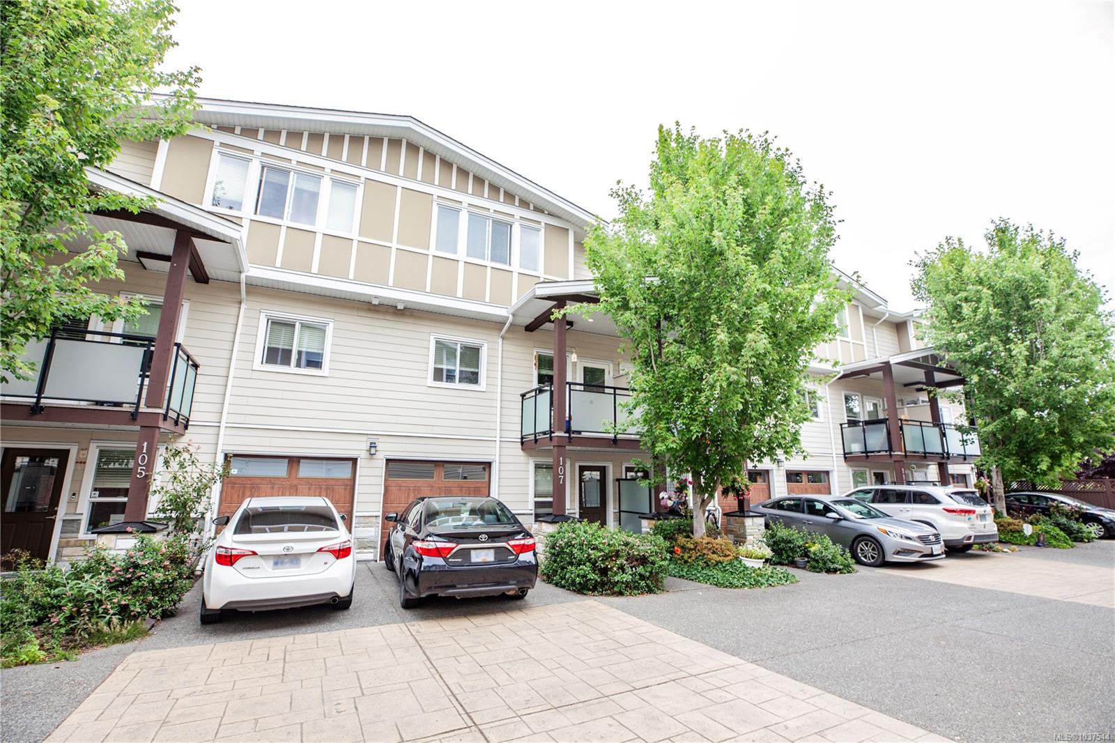 107-2889 Carlow Road, Langford, BC, V9B 2S3