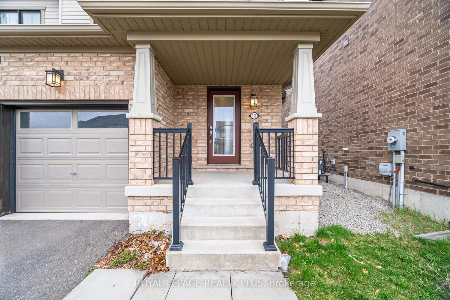 12 Pagebrook Crescent