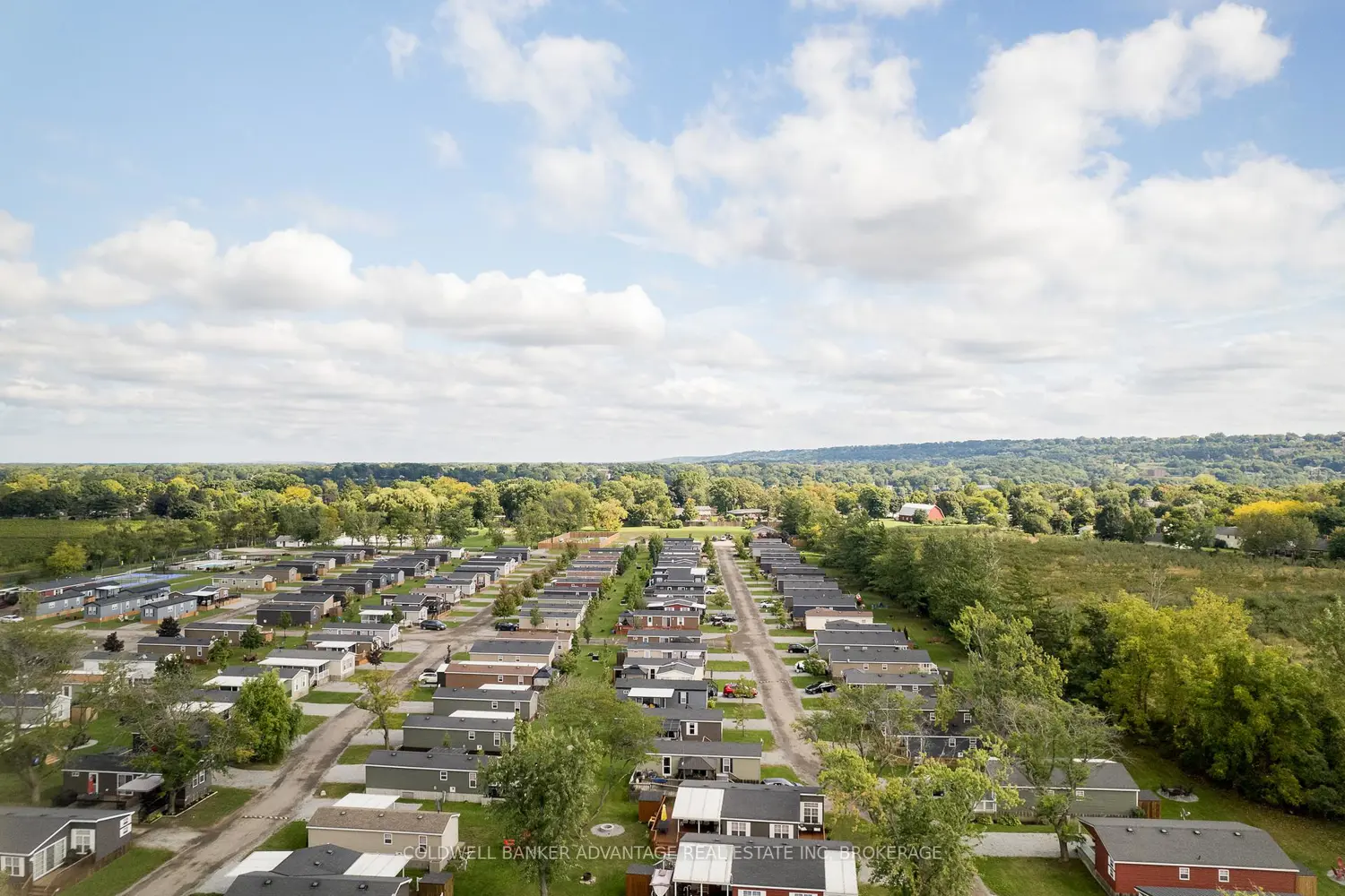 1501 Line 8 Road 109 photo 2