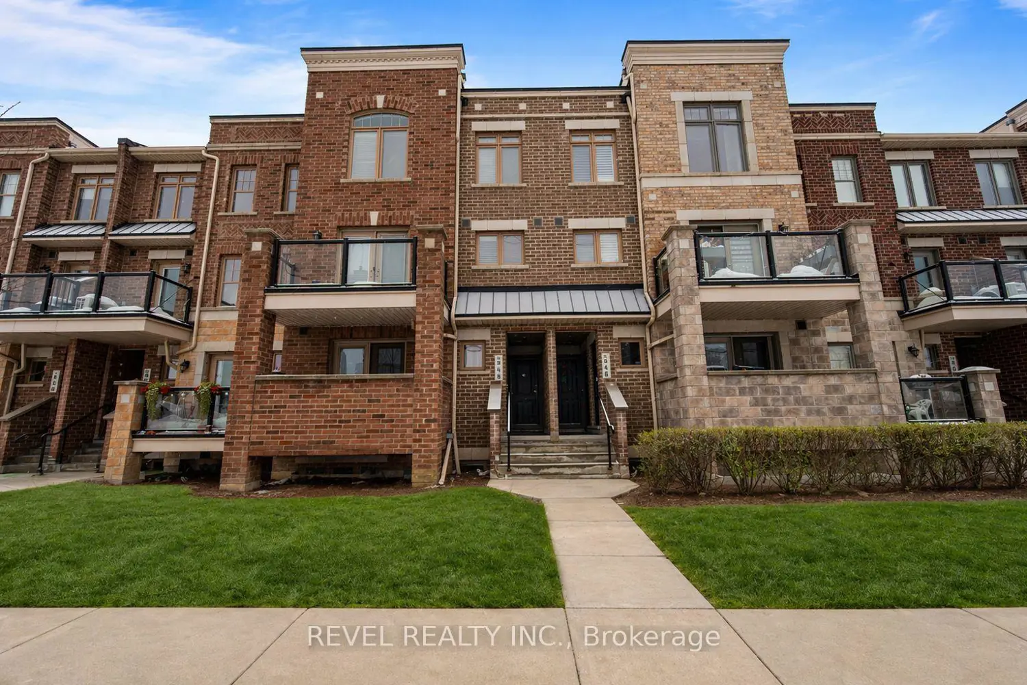 2315 Sheppard Avenue 57