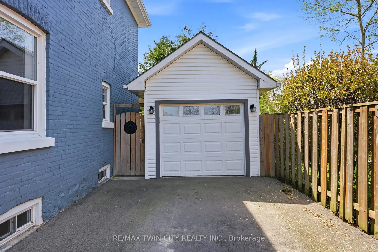 Additional image 14 of 65 Ontario Street