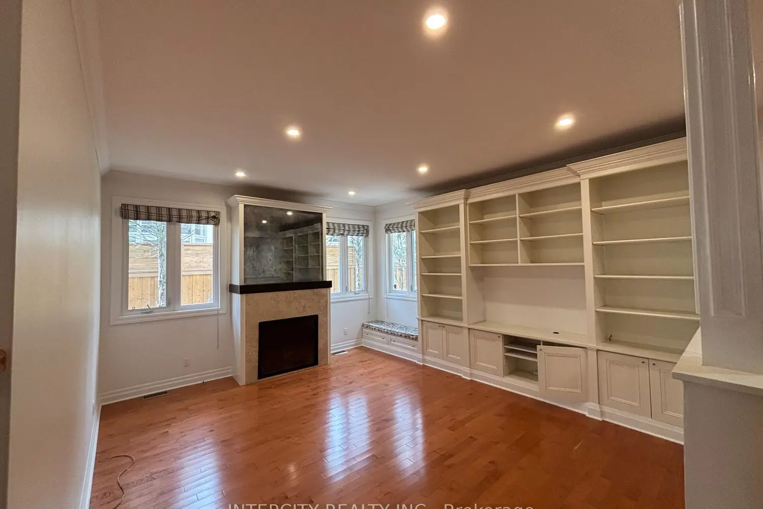 Additional image 6 of 1262 Mississauga Road