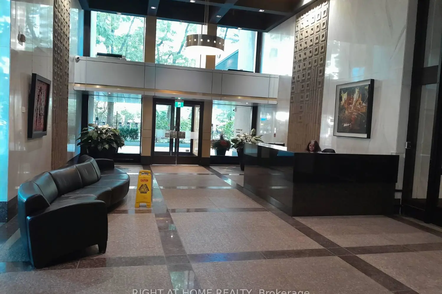 Additional image 3 of 33 Harbour Square 2803