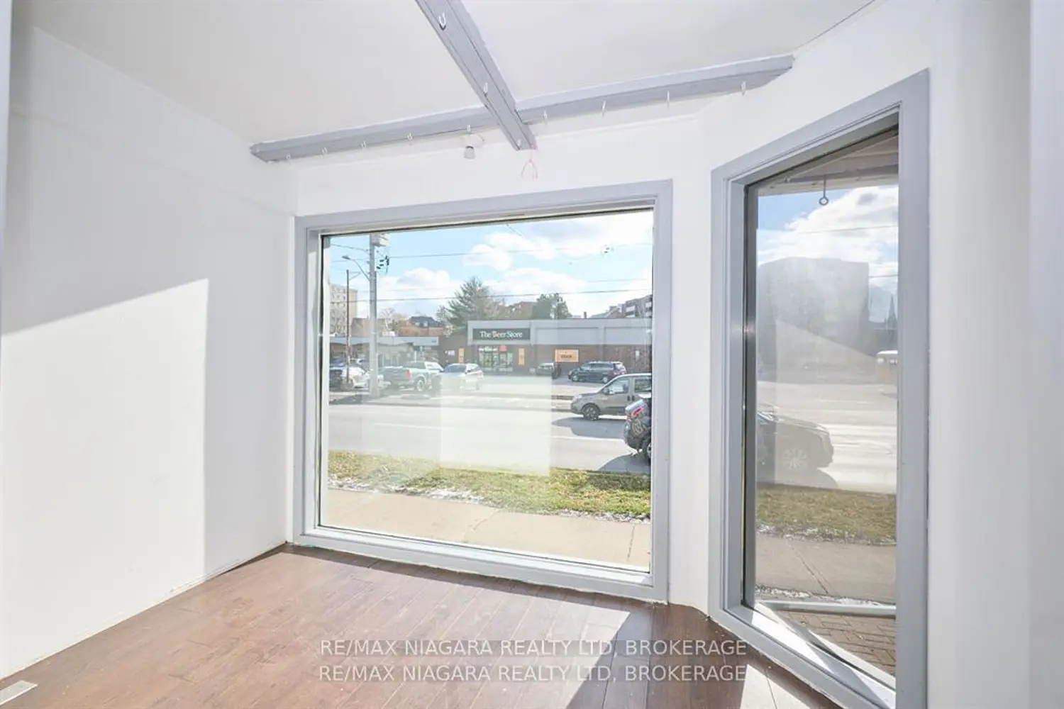 Additional image 5 of 105A Welland Avenue