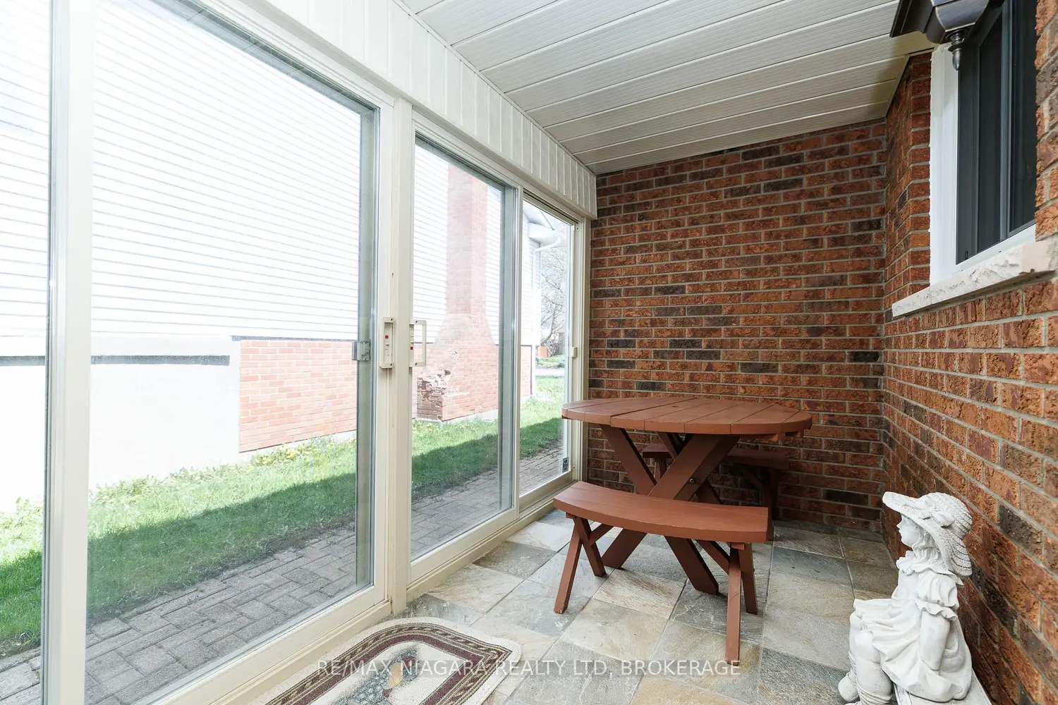 Additional image 3 of 4409 Latina Crescent