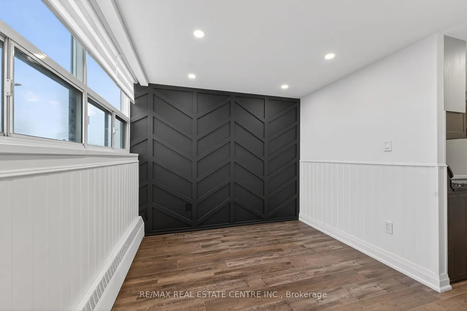 Additional image 6 of 212 Kerr Street 702