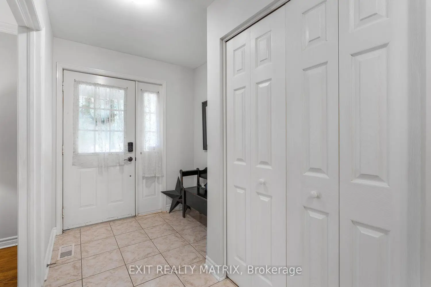 6343 Deermeadow Drive photo 3