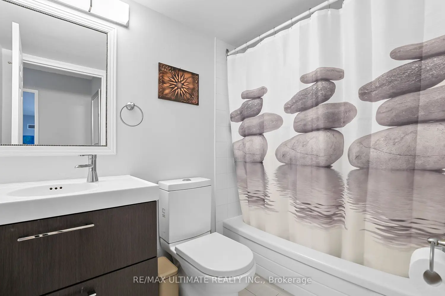 Additional image 12 of 3231 Eglinton Avenue 1205B