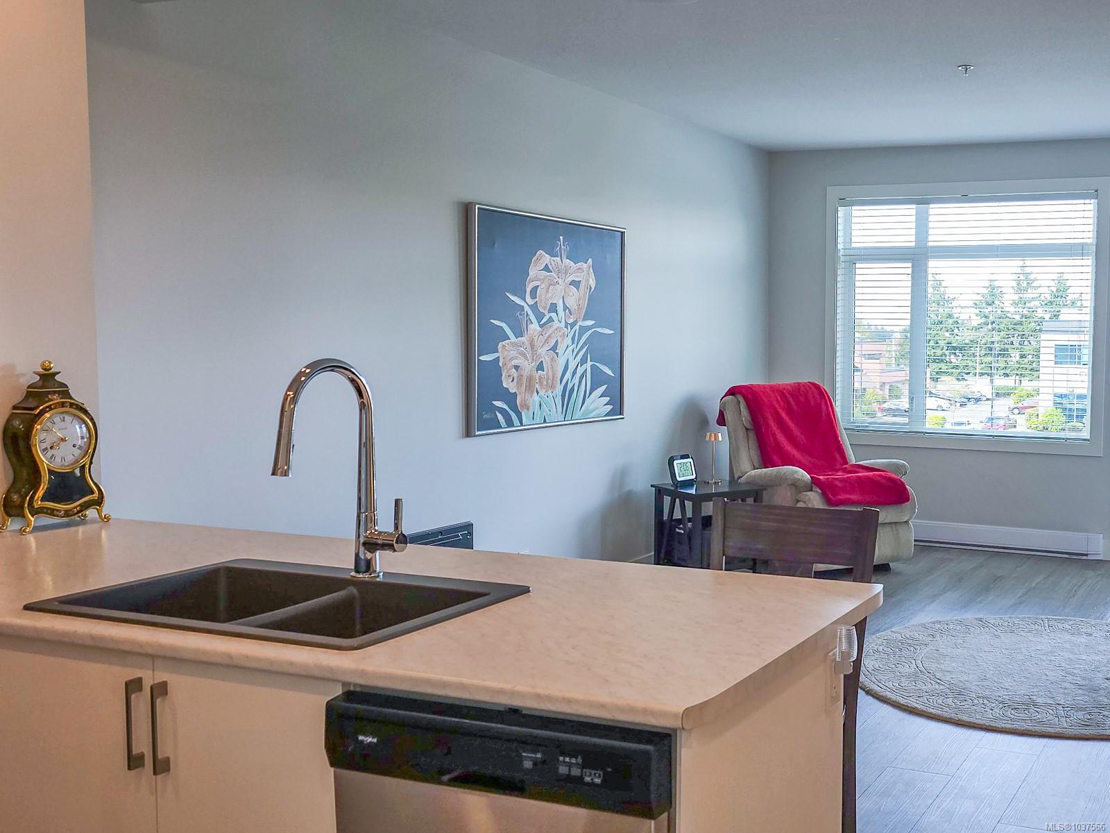 Additional image 3 of 204-6544 Metral Drive, Nanaimo, BC, V9T 2L8