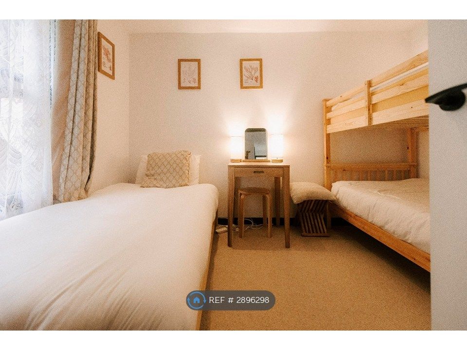 Additional image 10 of 4 bed terraced house to rentGeachs Cottage, Falmouth TR11