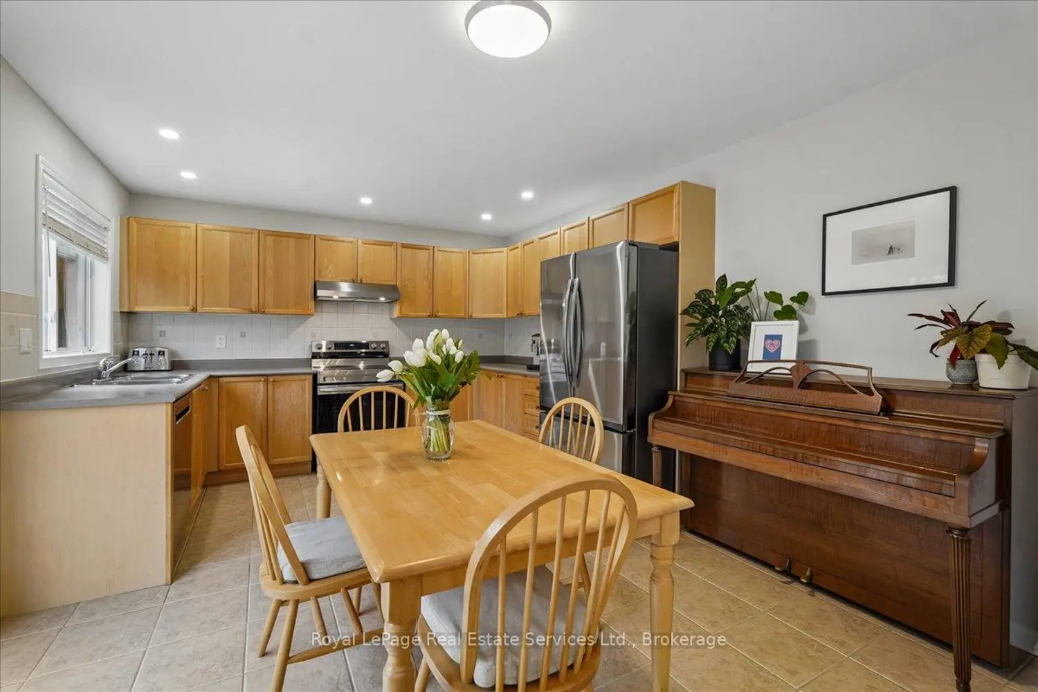 Additional image 8 of 2347 Hollybrook Drive