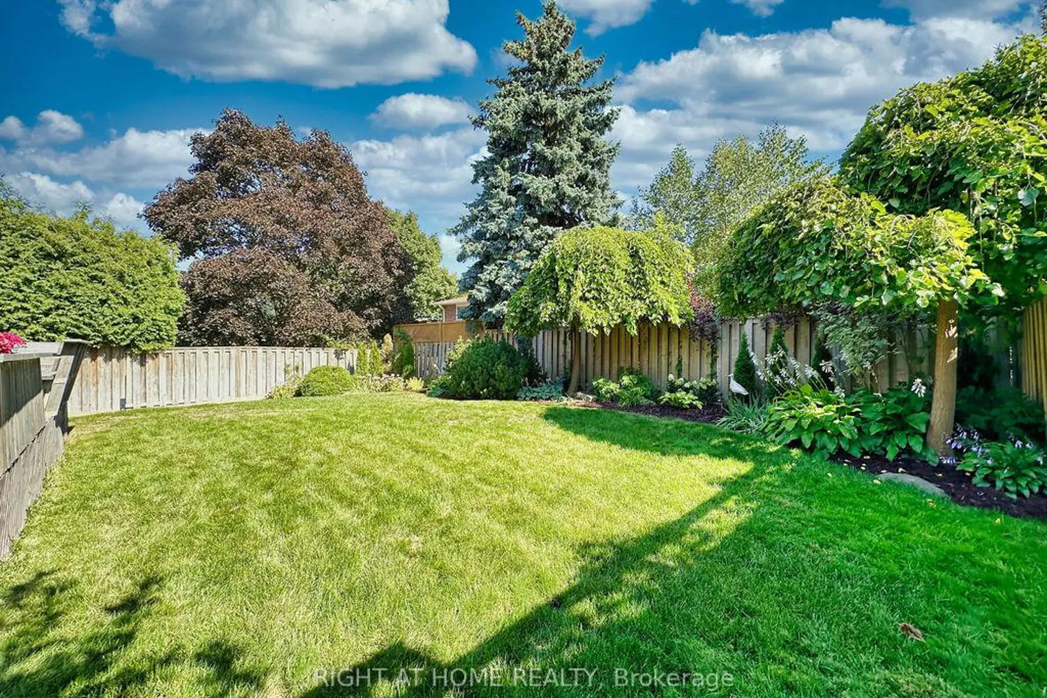 Additional image 5 of 1986 Roy Ivor Crescent