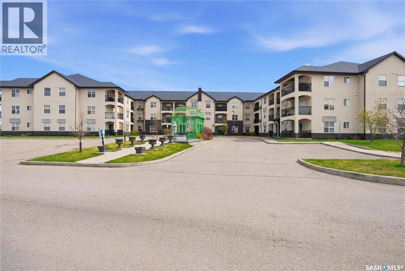 Additional image 2 of 209-1640 Dakota Drive, Regina, SK, S4Z0A4