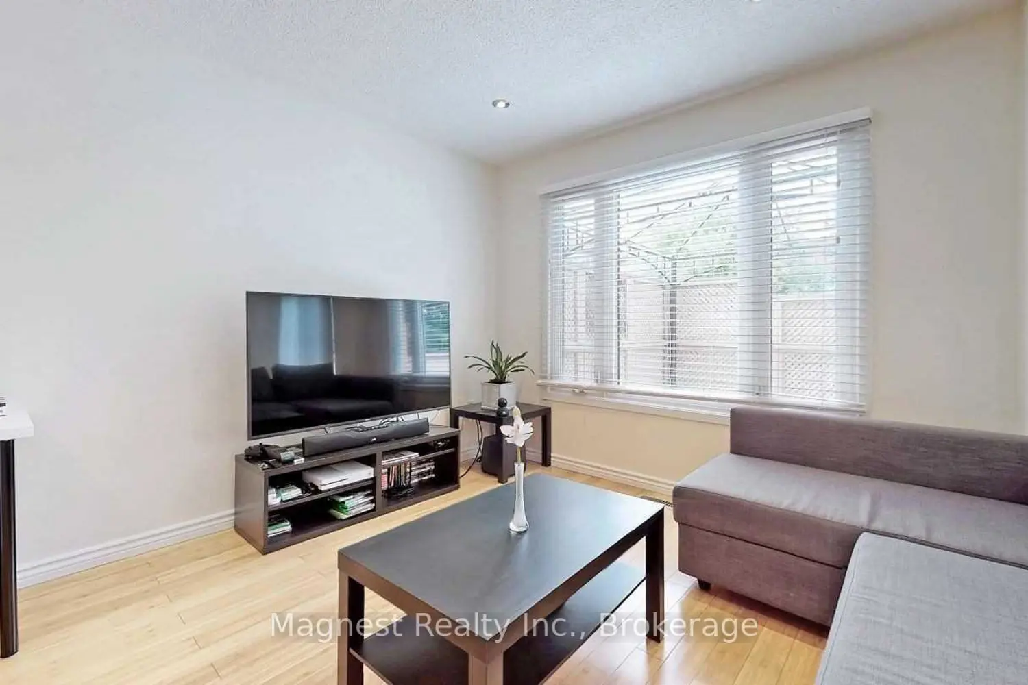 Additional image 8 of 51 Russet Court