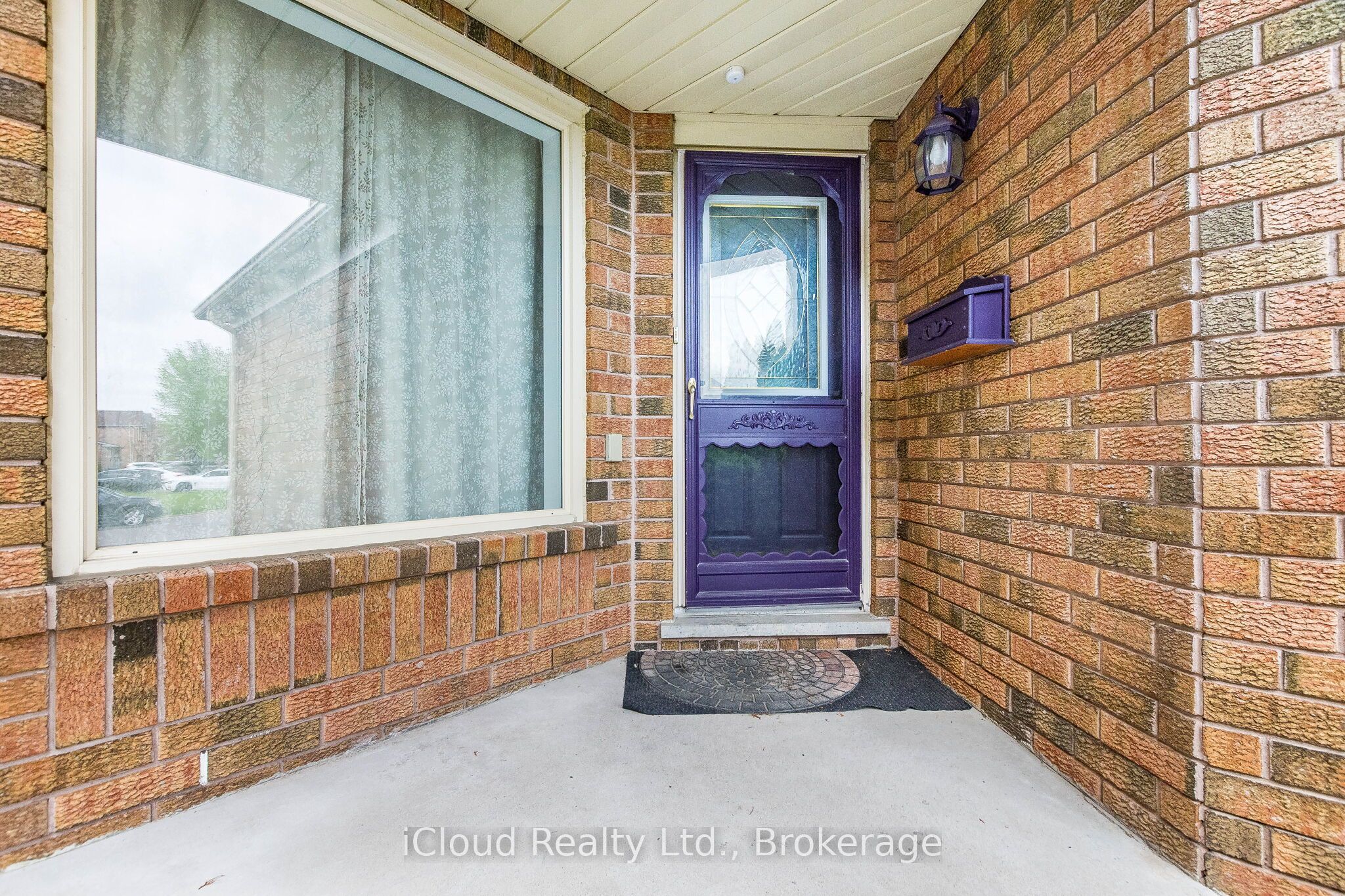 Additional image 4 of 52 Buttercup Lane, Brampton, ON, L6R 1N1