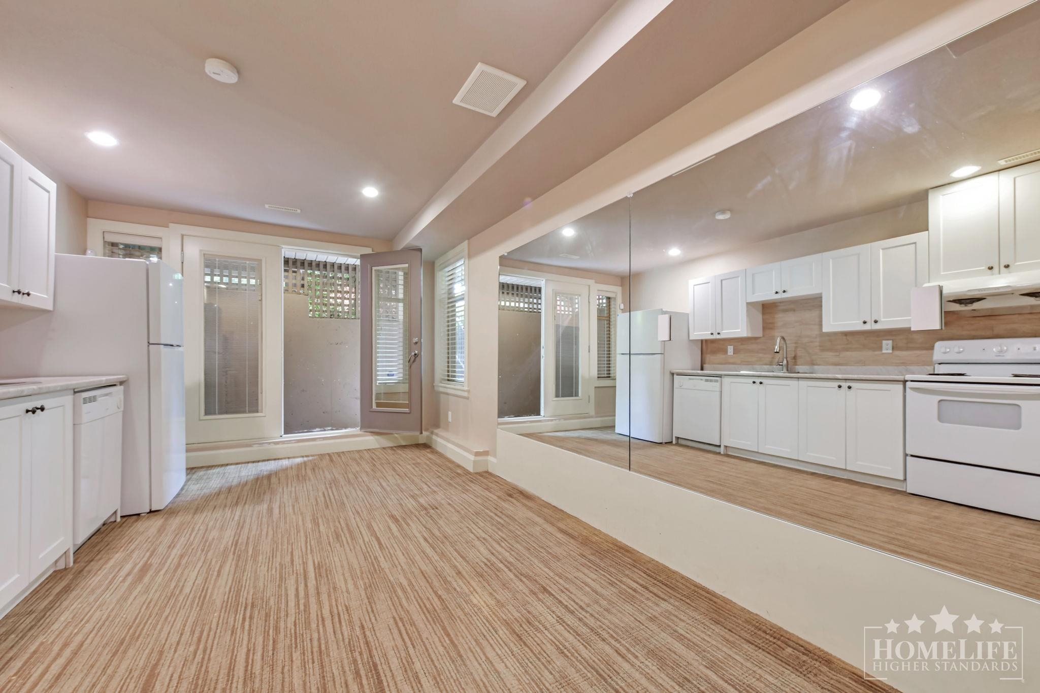 Additional image 3 of Basement-14066 24 Avenue, Surrey, BC, V4A 2H3