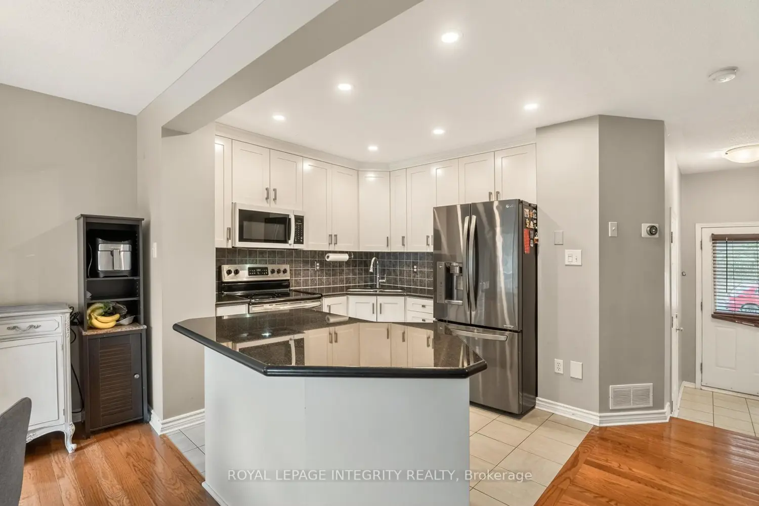 Additional image 4 of 106 Blackdome Crescent