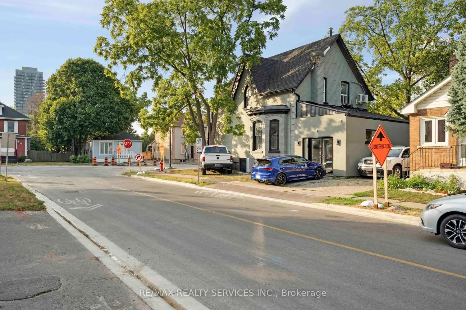 Additional image 3 of 127 Queen Street