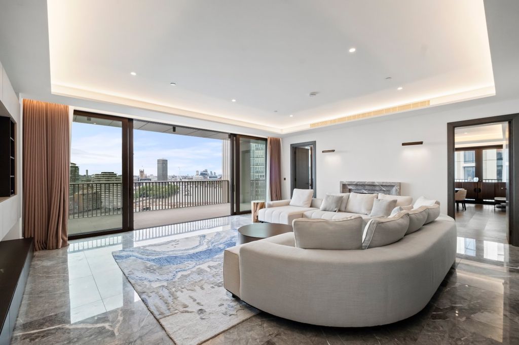6 bed flat to rentOak Lane, South Lambeth SW8