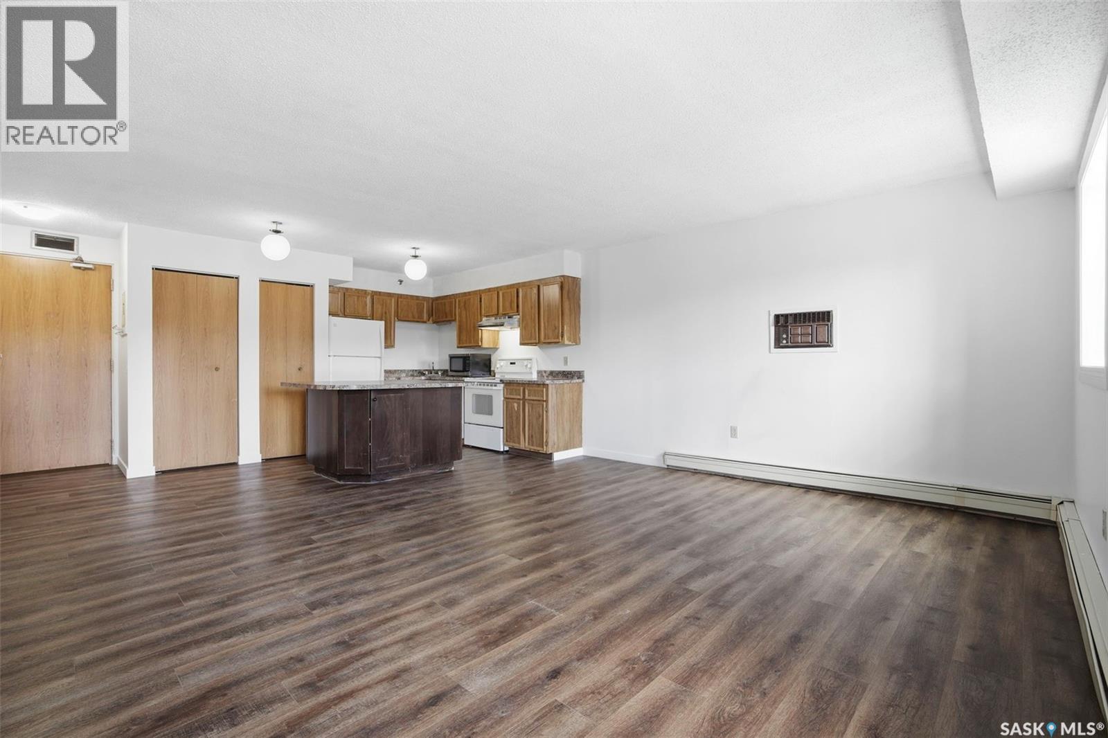 Additional image 6 of 401-405 5th Avenue N, Saskatoon, SK, S7K6Z3