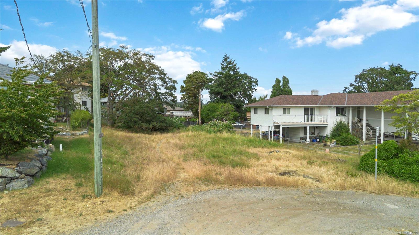Additional image 3 of 1360 Vista Heights, Victoria, BC, V8T 2J3