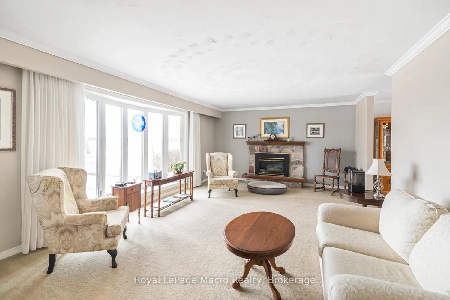 3271 Rainham Road photo 3