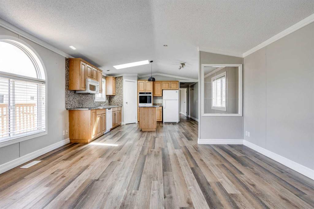 Additional image 5 of 252 Grandview Crescent, Fort Mcmurray, AB, T9H4X8