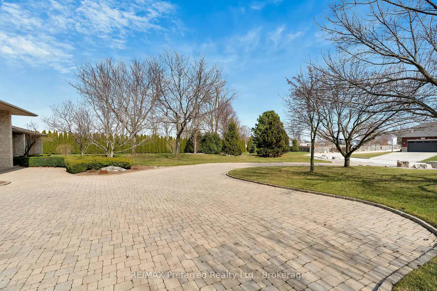 Additional image 19 of 30 Emerald Lane