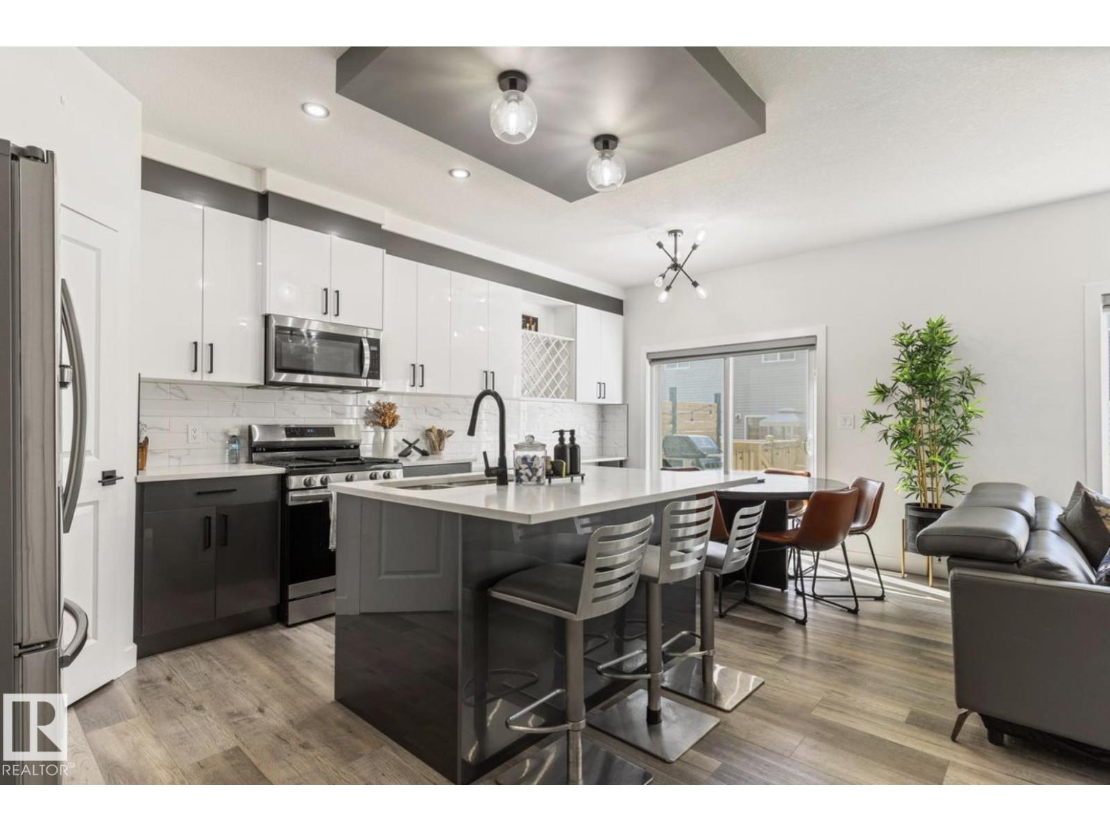 Additional image 5 of 19703 29 Avenue NW, Edmonton, AB, T6M1M2