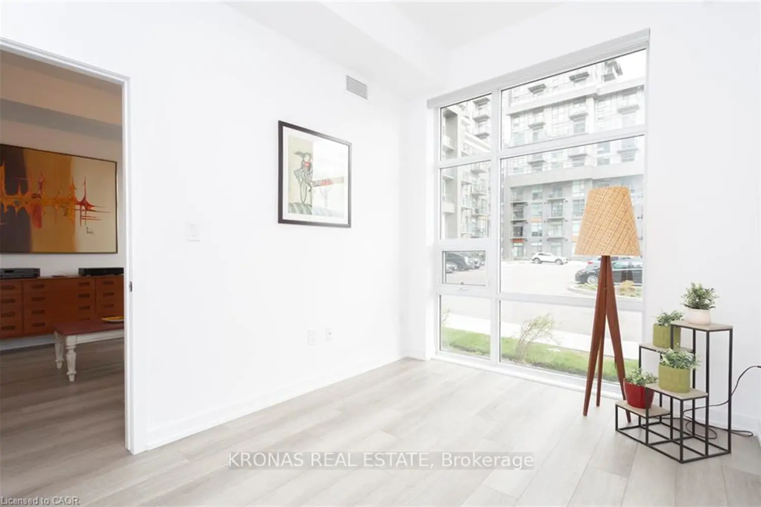 Additional image 6 of 460 Dundas Street 119