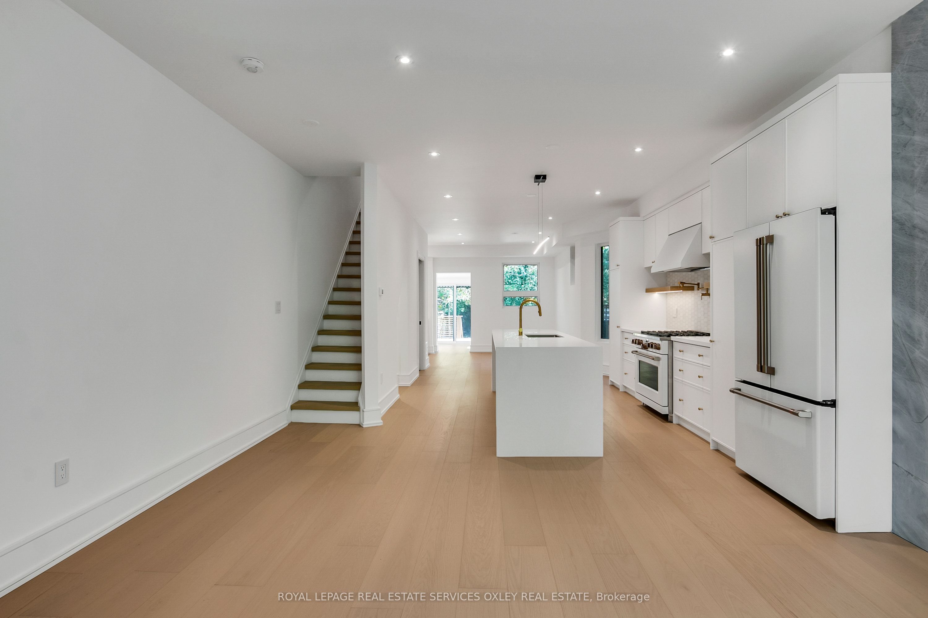 Additional image 3 of 195 Albany Avenue, Toronto, ON, M5R 3C7