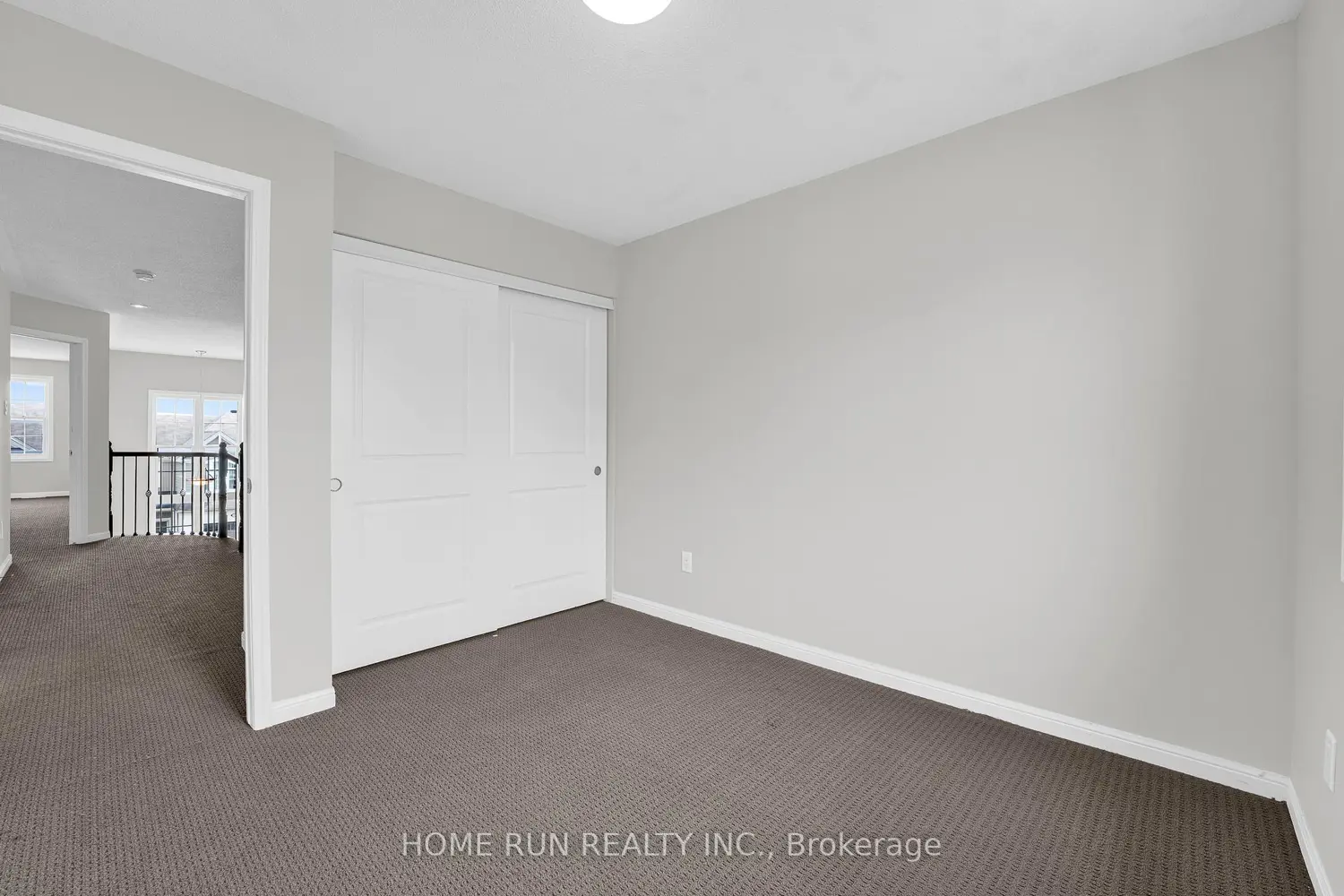 Additional image 14 of 142 Battersea Crescent