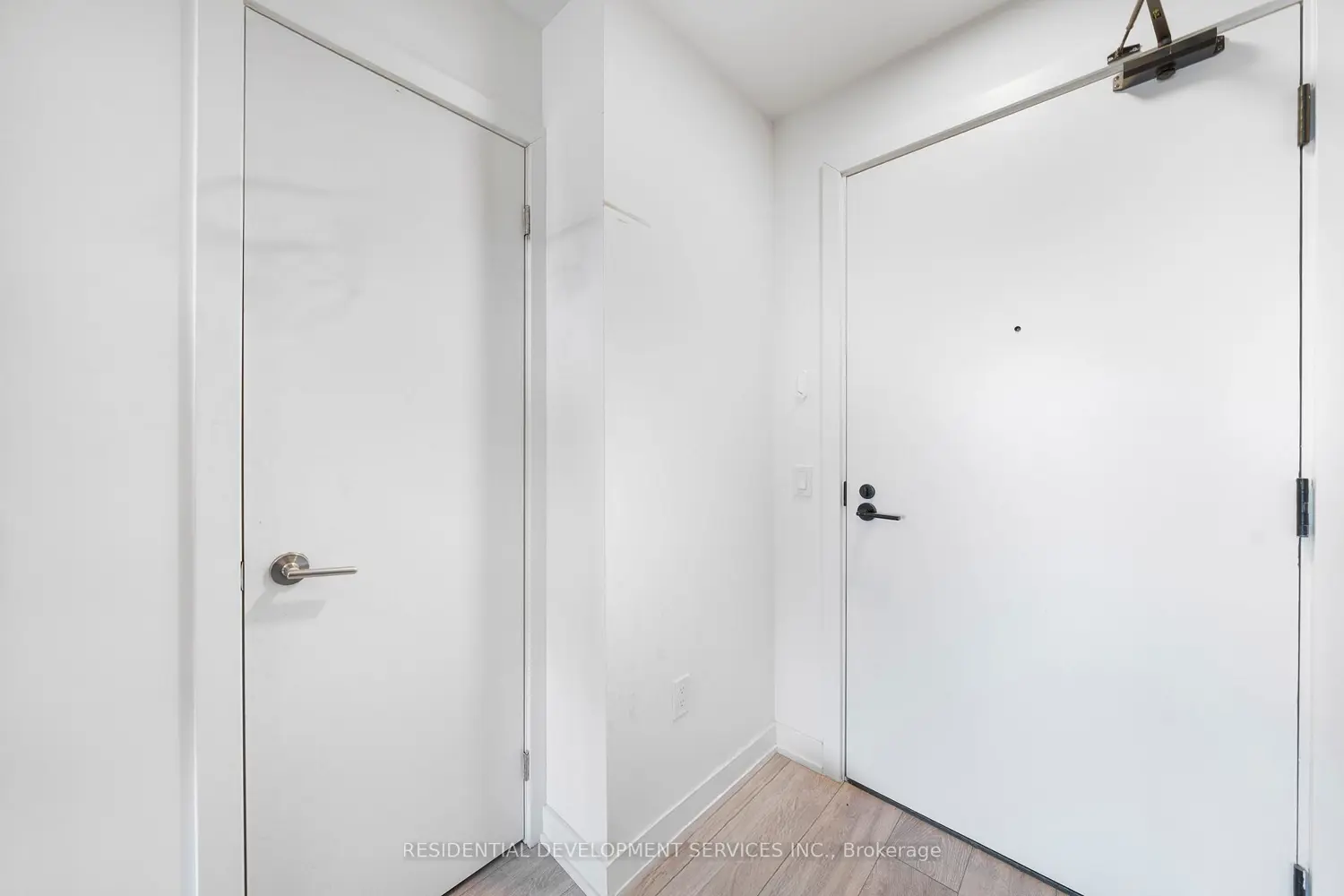 Additional image 9 of 1608 Charles Street 185