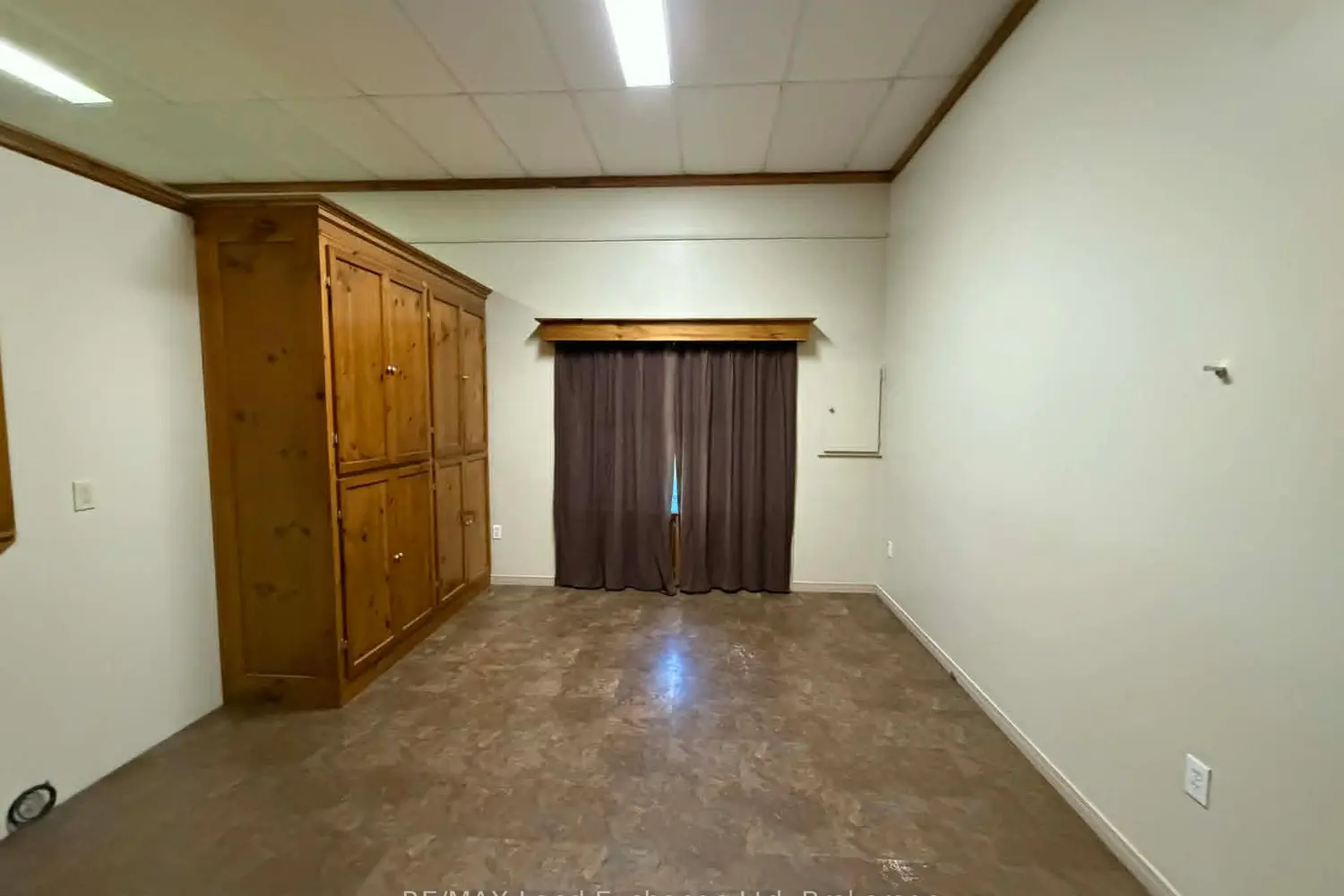 Additional image 9 of 43846 Cranbrook Road