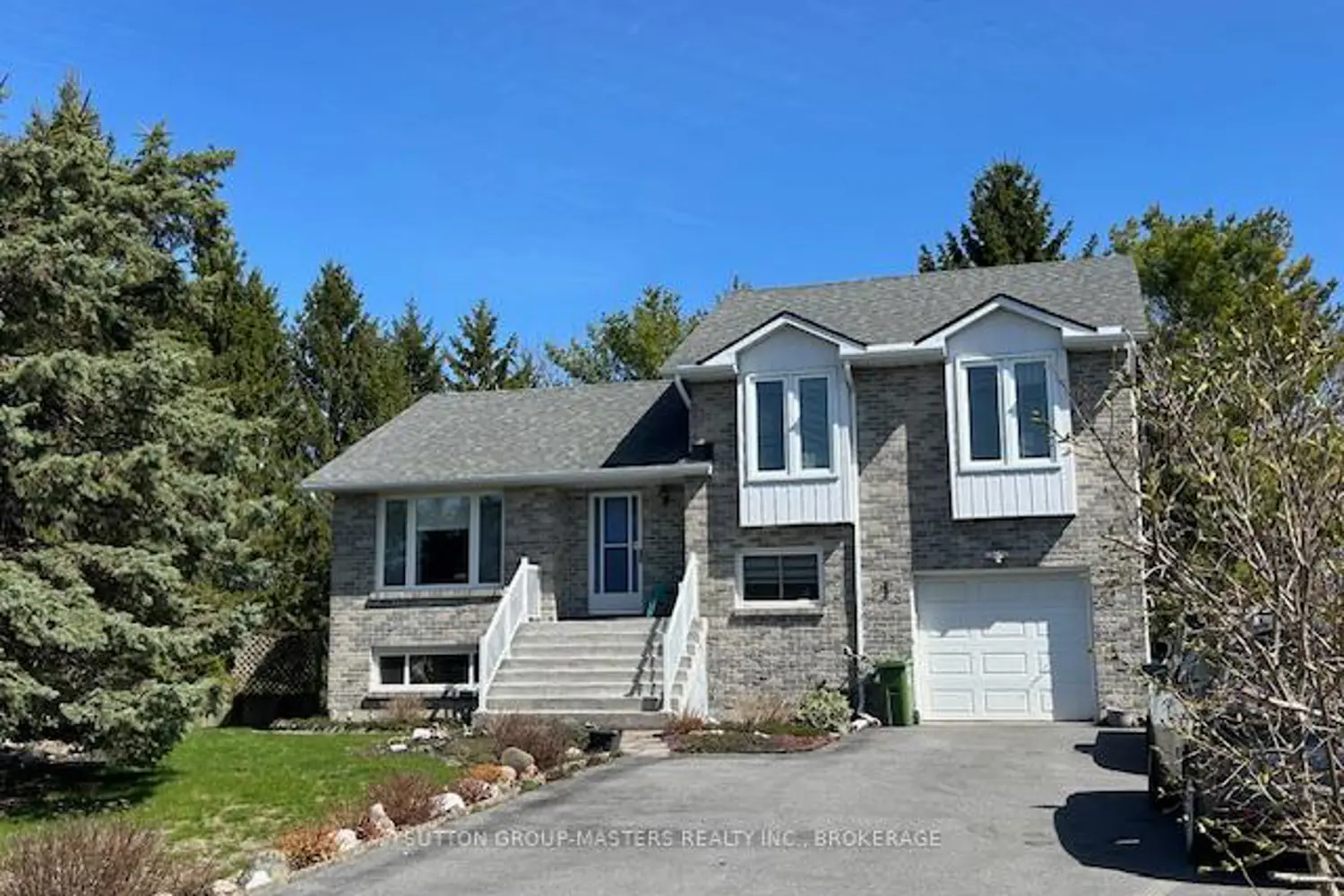 1496 Sydenham Road