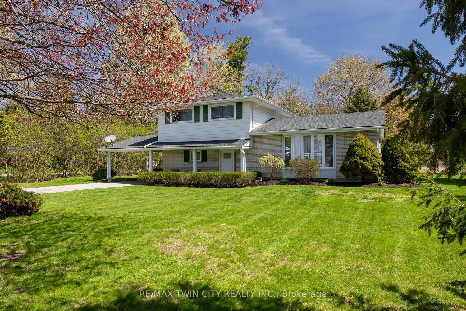 638 Oak Park Road photo 3
