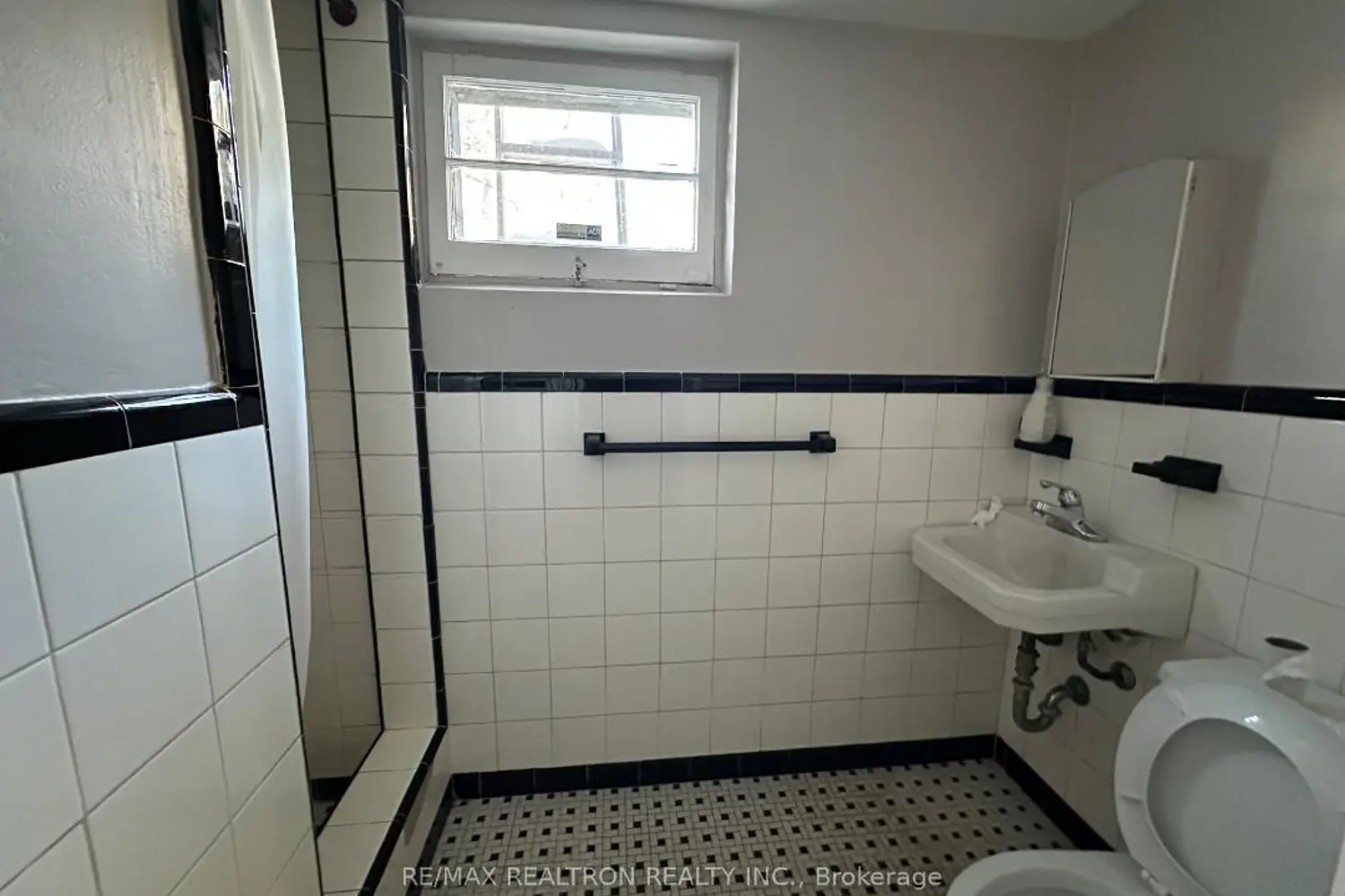 Additional image 16 of 38 Southbourne Avenue