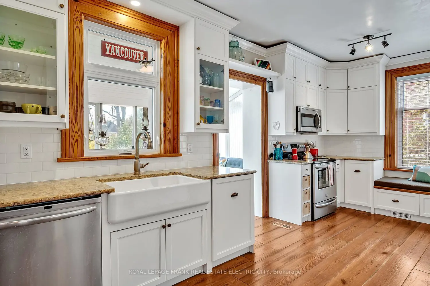 Additional image 5 of 551 Weller Street
