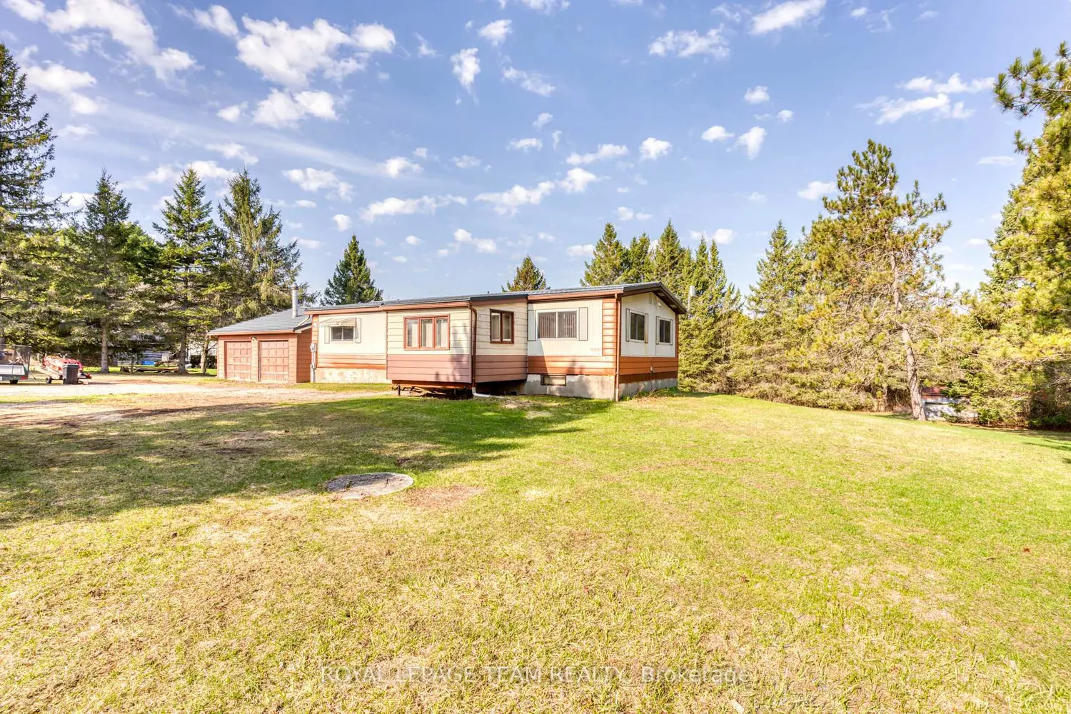 1482 Ferguson Falls Road photo 2